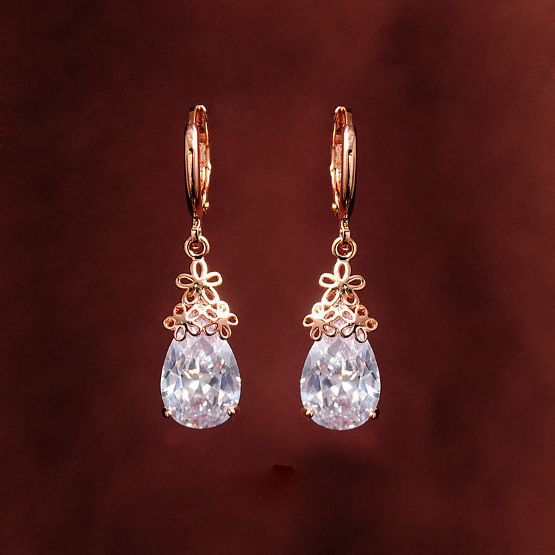 Free Shipping CZ Crystal Clear Cyrstal Dangle Drop earrings  Gold Color Flower Pierced  Women Long  Earring Jewelry