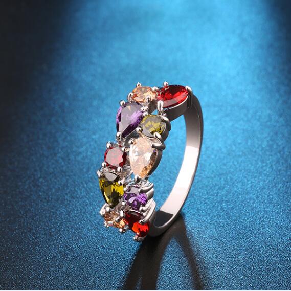 LOWAY White Colorful  Gold Color Engagement Austrian Zirconia Rings for Women Wedding Jewelry JZ5805