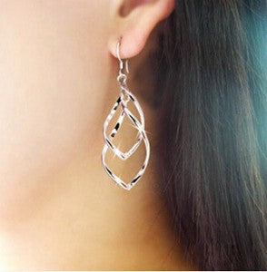 Imitation lambskin it D'Oreille2016 fashion falling silver leaf pendant earrings 925 dragon hanging earrings jewelry gifts femal