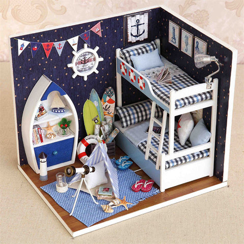 DIY 3D Wooden Dollhouse Miniature Dining Room Model Kit With Cover And LED furnitures Handcraft Miniature Kitchen Doll house