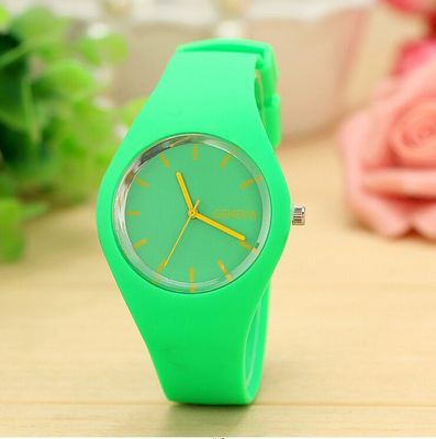 2017 Fashion Color Ultra-thin Fashion Gift Silicone Strap Leisure Watch Geneva Sport Wristwatch Women Jelly Watches