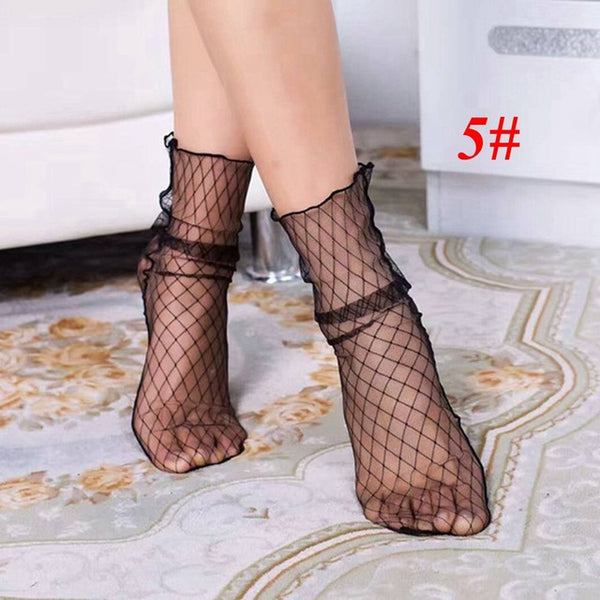 1Pair Fashion Sexy Breathable Silk Heap Heap Soft Elasticity Black Fishnet Lace Flower Mesh Ankle Socks Summer