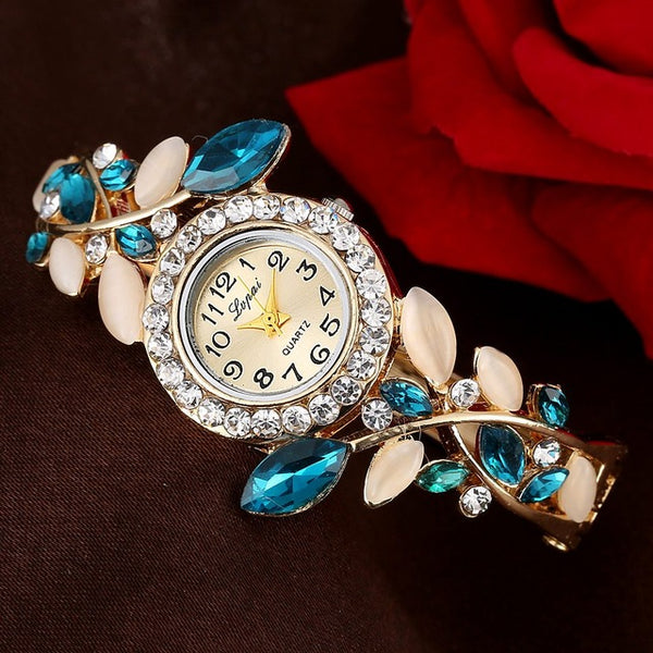 Lvpai Fashion Vintage Women Dress Watches Colorful Crystal Women Bracelet Watch Wristwatch Casual Gift Dress Clock Red Watches