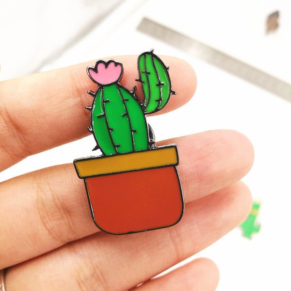 Timlee X147 Cute Halloween Ghost Pumpkin Cup Cake Cat Flamingo Enamel Pin Bird Owl Unicorn Cactus Alloy Brooch Pins Wholesale