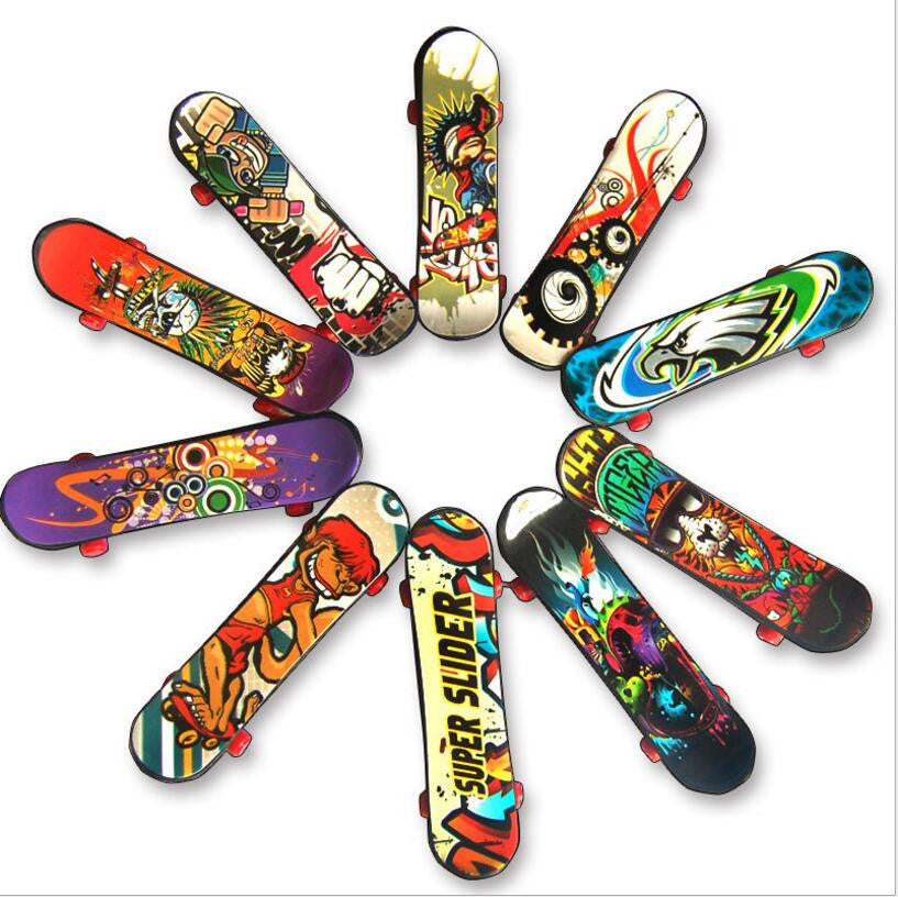 2017 Multicolor Fingerboard Finger Board Funny Finger Skateboard Toys Learning Tools mini Skateboard Toy Children
