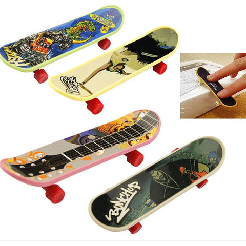 1Pc Party Favor Toy Kids children Mini Finger Board Fingerboard Skate Boarding Toys Gift