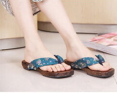 wood sandals 2017 New Fashion Retro Japanese style clogs fashion wooden flip flops slippers Women's clogs slippers h185