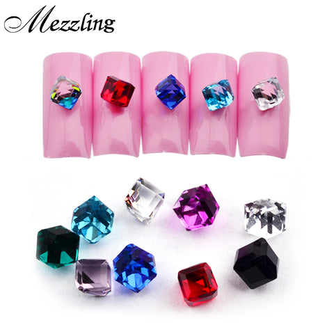 Hot 20pcs Cube Square Design Glass Beads Nail Stones 4mm Glitter Crystal Charm 3D Nail Art Jewelry Nail Tips Decoration