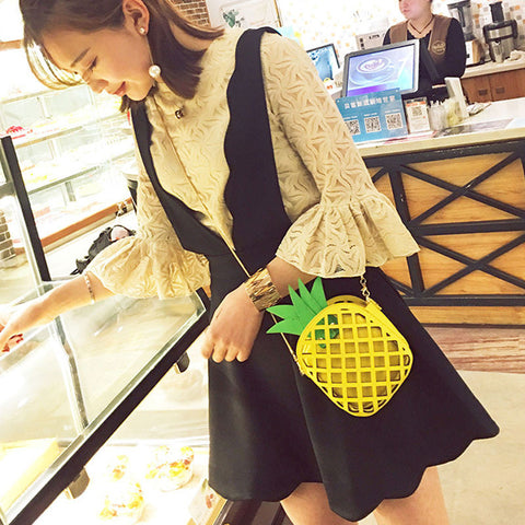 Fashion Women Mini Messenger Bags Pineapple Shape Hollow Chain Strap Ladies Girls Shoulder Bags For Travel  LBY2017