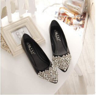 NEW Fashion 2017 Flats Shoes Women Ballet Princess Shoes For Casual Crystal Boat Shoes Rhinestone Women Flats PLUS Size New