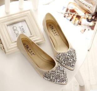 NEW Fashion 2017 Flats Shoes Women Ballet Princess Shoes For Casual Crystal Boat Shoes Rhinestone Women Flats PLUS Size New