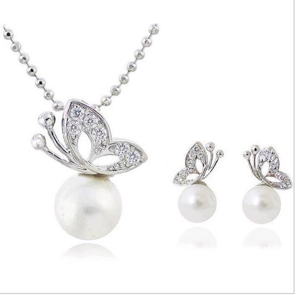 Fashion Full Rhinestone Butterfly imitation pearl romantic Earrings/Necklace Jewelry Sets Wholesale For Women C33