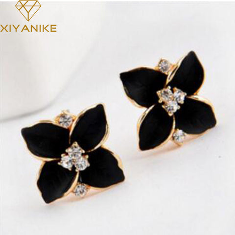 New Fashion Crystal Stud Earrings Camellia Flower Rhinestone Earrings for Women Lady Girls Accessories E689