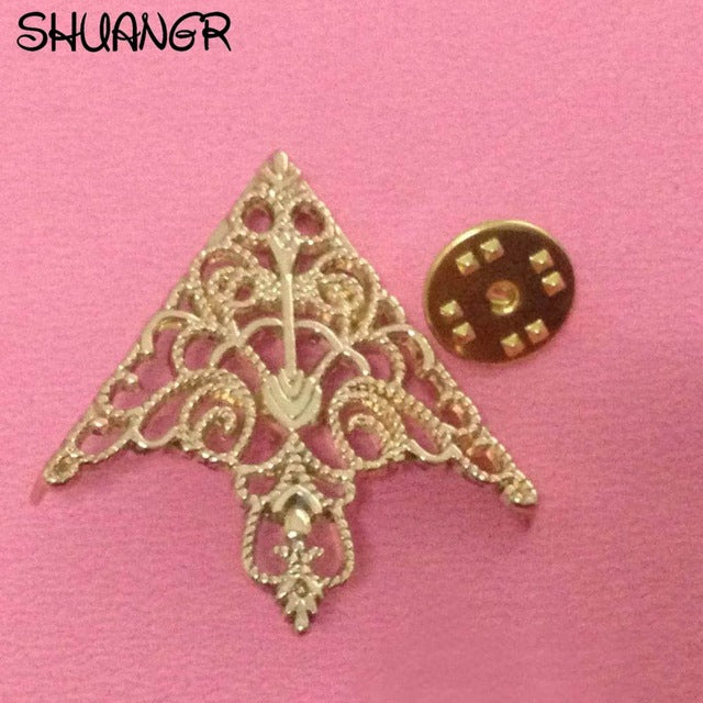 SHUANGR 2017 Fashion Gold Color Hollow Pattern Collar Angle Palace Retro Shirts Brooch Pin Collar Jewelry wholesale