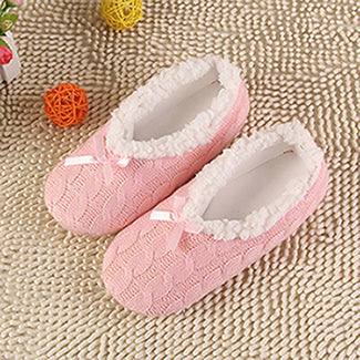 2017 New Warm Soft Sole Women Indoor Floor Slippers/Shoes White Black Wool Slippers Flannel Flat Home Slippers Color Plus Size30