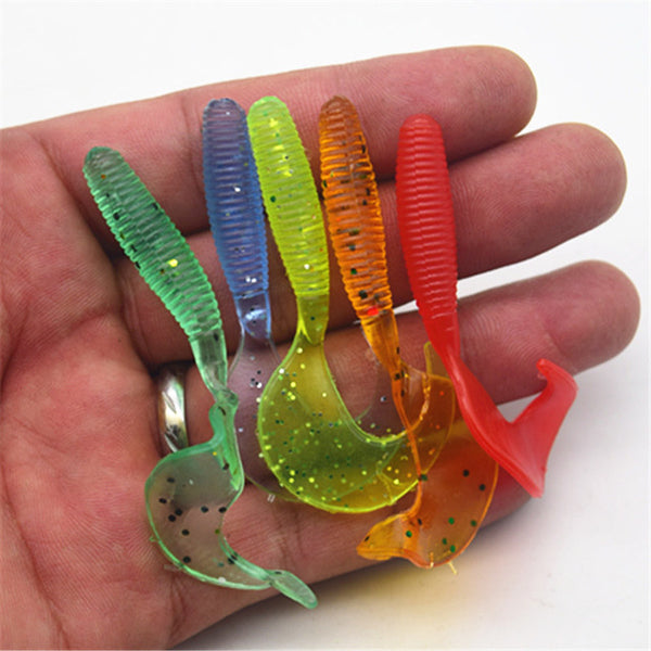 5Pcs/lot 6.5cm 2g Wobbler Jigging Fishing Lure Soft Worm Shrimp Jerkbait Fish Ocean Rock Capuchin Maggots NE-249