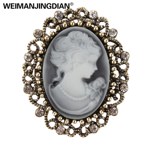 Factory Direct Sale Vintage Queen's Cameo Crystal Brooch Pins for Women in Antique Gold color