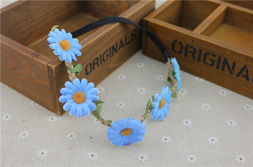 AWAYTR Boho Daisy Hair Bands for Women Hair Accessories New Wreath Headbands Festival Scrunchy Elastic Flower Hair Garland