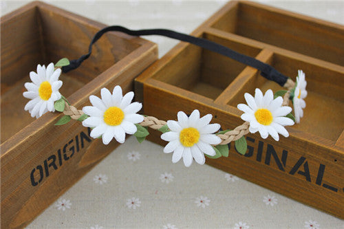 AWAYTR Boho Daisy Hair Bands for Women Hair Accessories New Wreath Headbands Festival Scrunchy Elastic Flower Hair Garland