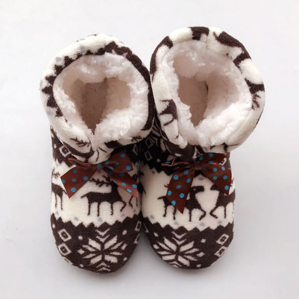 Winter Warm Women Indoor Shoes Lovely Reindeer Pattern Plush Cotton Shoes Bota With Bow Non-slip Soft Sole Home Floor Slippers