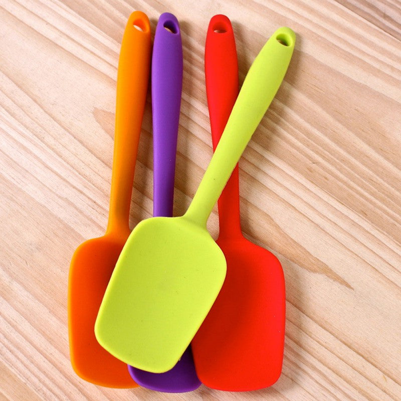 New Silicone Mixing Spoon Utensil Cake Putty Spatula Bakeware Home Tableware